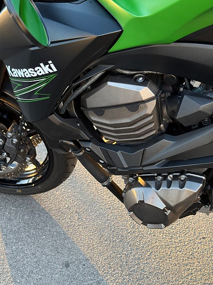 Kawasaki Z 800 8 of 16