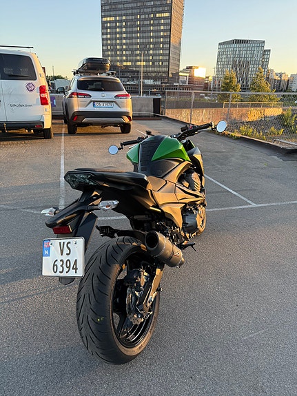 Kawasaki Z 800 3 of 5