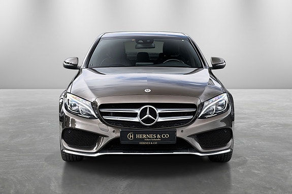 Mercedes-Benz C-Klasse 4 of 5