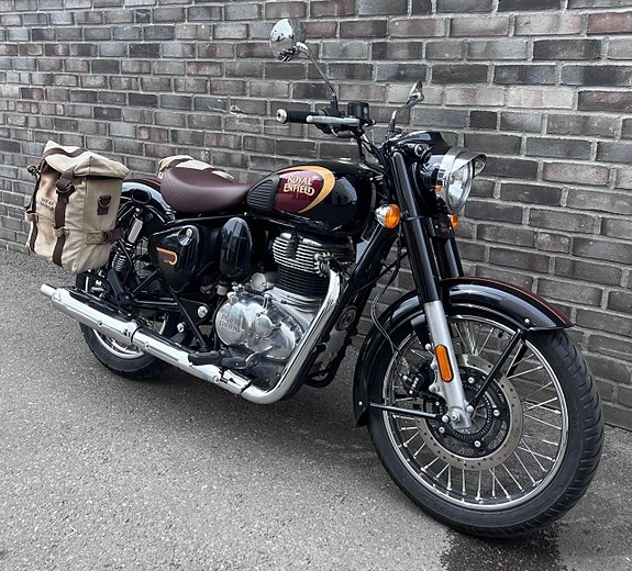 Royal Enfield Classic 350 7 of 16