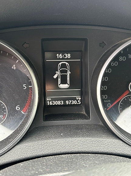 Volkswagen Golf VI 9 of 30