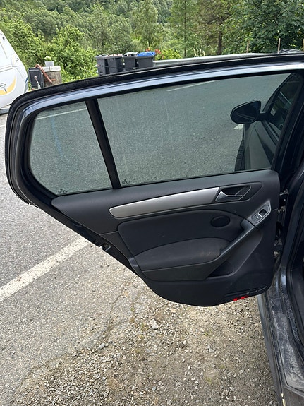 Volkswagen Golf VI 16 of 30