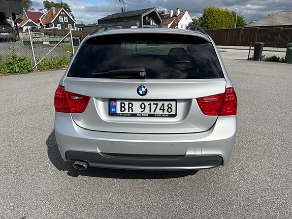 BMW 316i 5 of 16