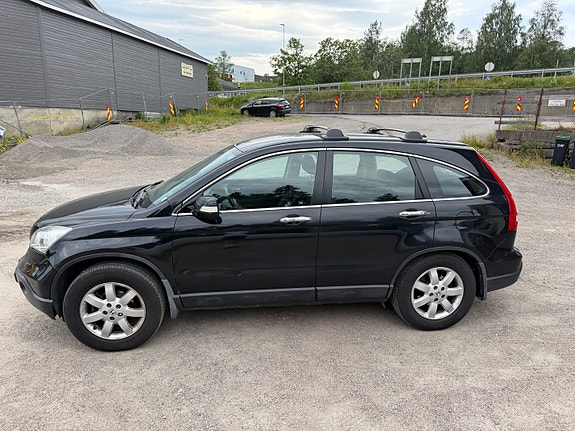 Honda CR-V 9 of 24