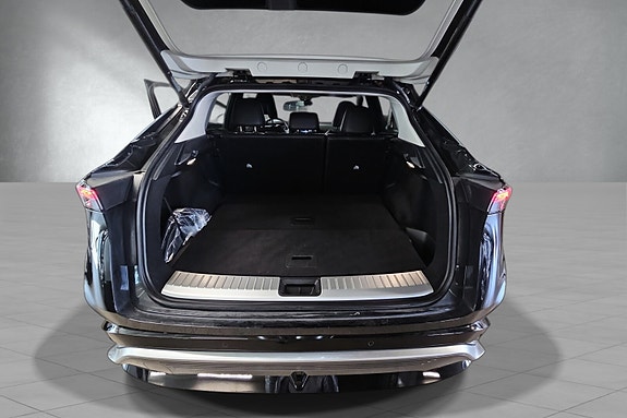 Nissan Ariya 17 of 17