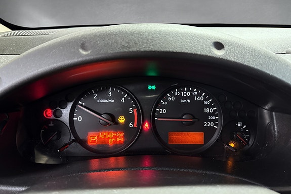 Nissan Navara 16 of 26