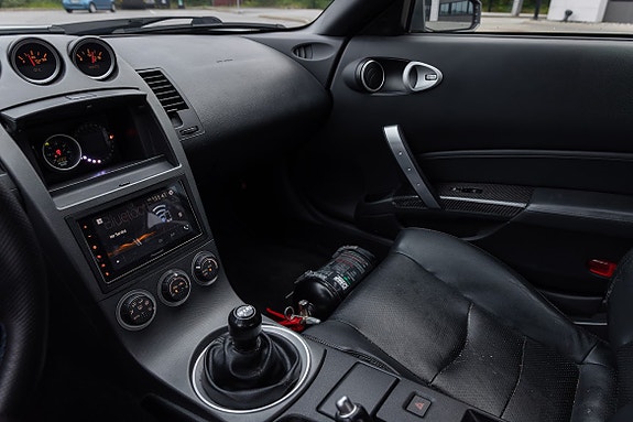 Nissan 350 Z 7 of 18