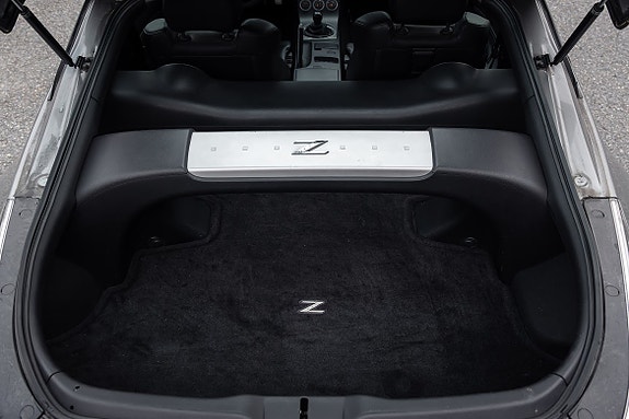 Nissan 350 Z 10 of 18