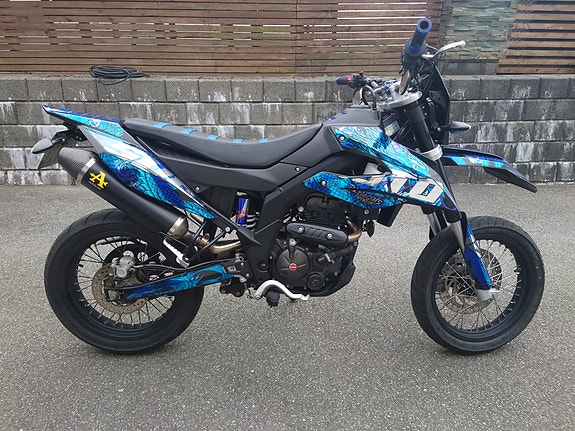 Aprilia SX 125 Super Motard 5 of 5