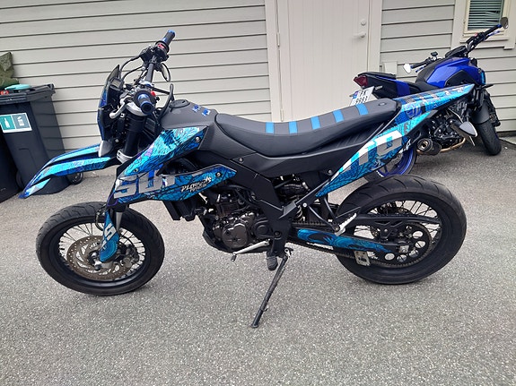 Aprilia SX 125 Super Motard 4 of 5