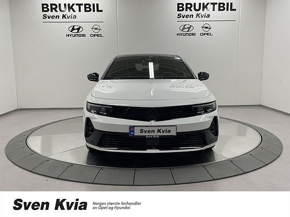 Opel Astra 2 of 5