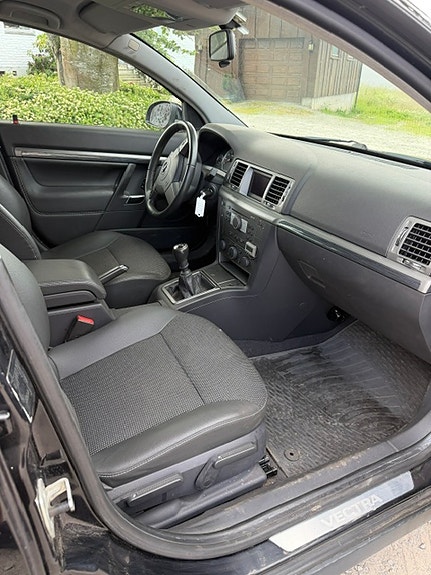 Opel Vectra 6 of 11