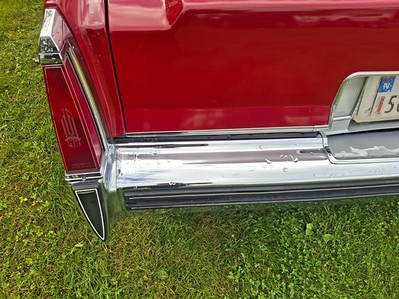 Cadillac Coupé DeVille 14 of 30