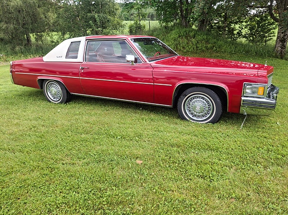 Cadillac Coupé DeVille 11 of 30
