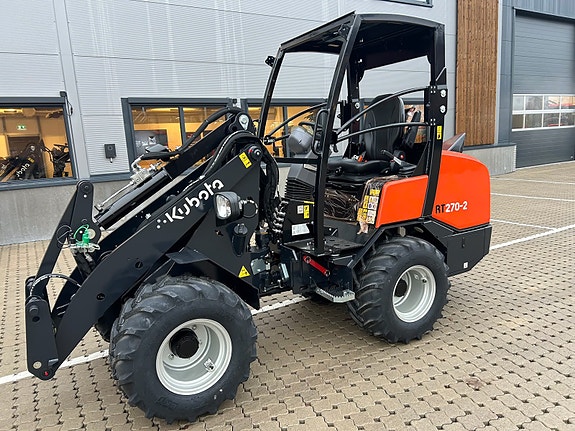 Kubota RT270-2 6 of 6