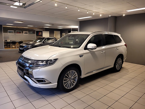 Mitsubishi Outlander 8 of 27
