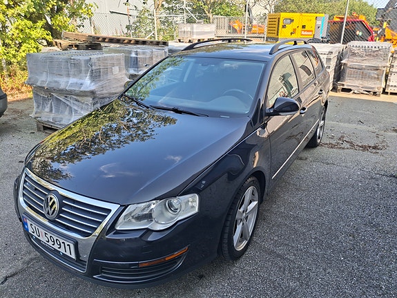 Volkswagen Passat 3 of 5