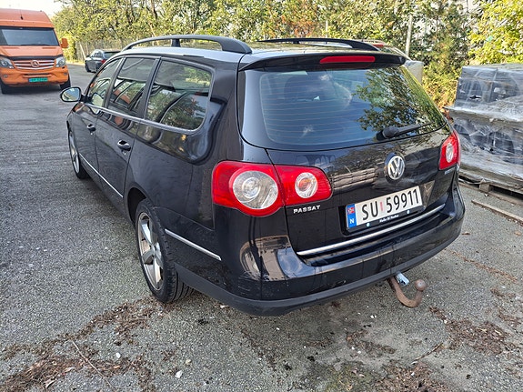 Volkswagen Passat 4 of 5