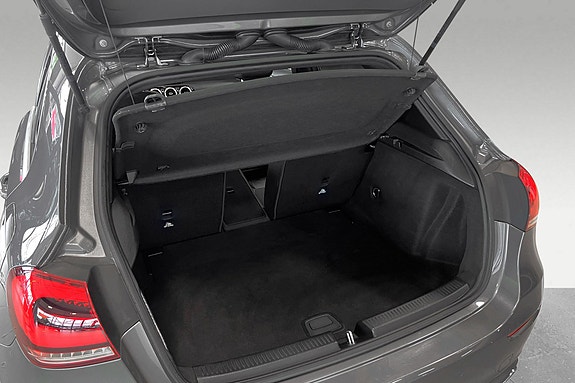 Mercedes-Benz A200 30 of 30