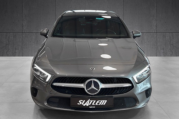 Mercedes-Benz A200 9 of 30