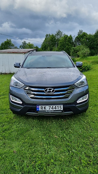 Hyundai Santa Fe 3 of 5