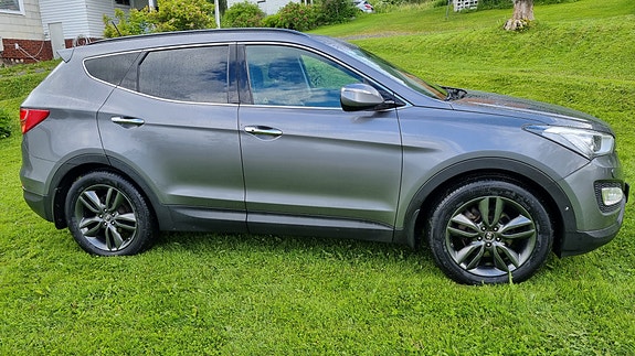 Hyundai Santa Fe 4 of 5