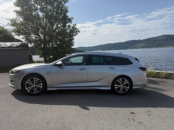 Opel Insignia 10 of 30