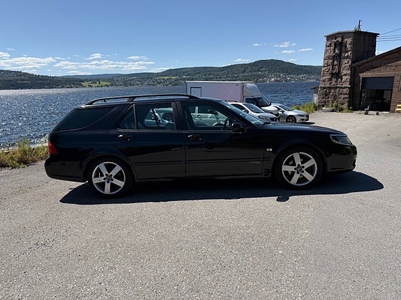 Saab 9-5 3 of 5