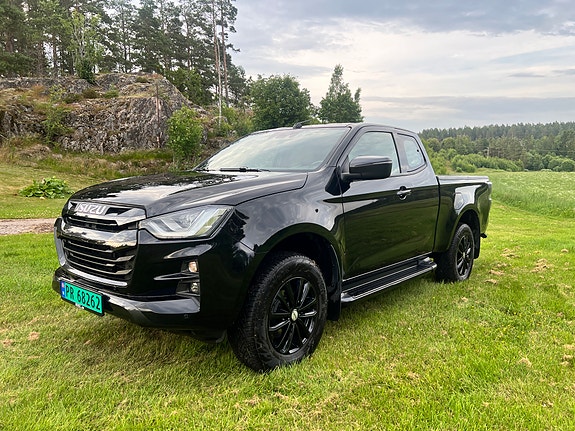 Isuzu D-max 3 of 5