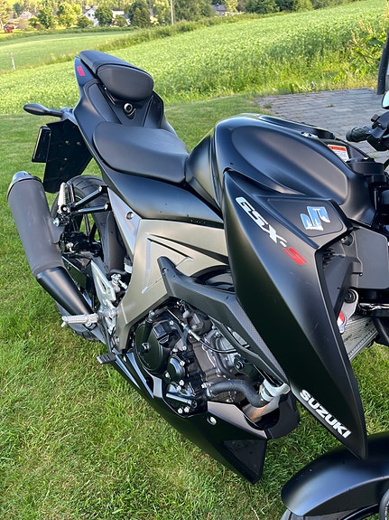 Suzuki GSX-S125 4 of 5