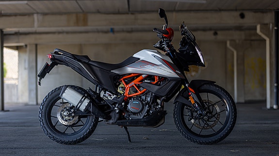 KTM 390 Adventure 4 of 5
