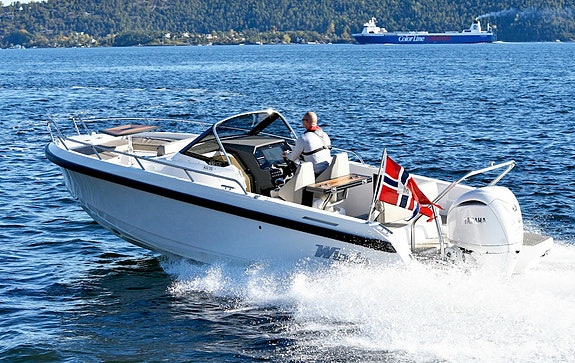 Windy SR 28CC | Yamaha 300hk 2022mod | Ferdig shinet og servet for 2026 sesongen 2 of 5