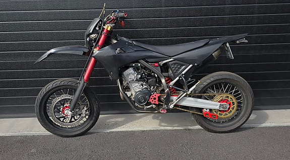 Fantic XMF 125 3 of 5