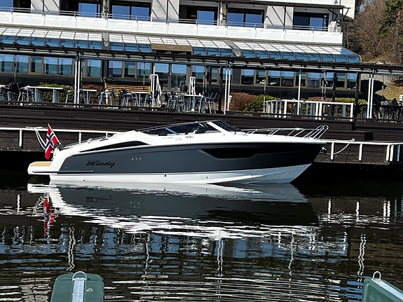 Windy 34 Alizè /  Volvo Penta 480DPI / Spec din båt for 2027 / Båthuset Kristian 3 of 5