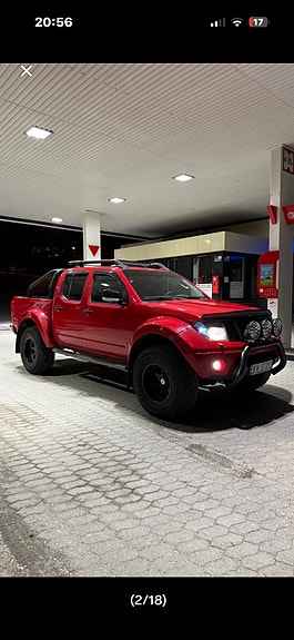 Nissan Navara 2 of 5