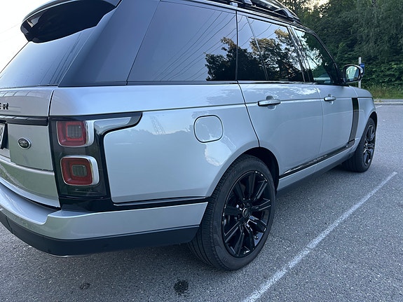 Land Rover Range Rover 7 of 23