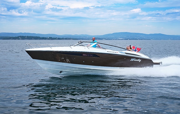 Windy 32 Grand Zonda / Volvo Penta D6 480DPI / Spec din båt for 2027 /  Båthuset 2 of 5