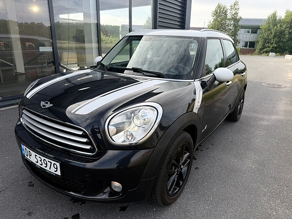 MINI Countryman Cooper D 5 of 5