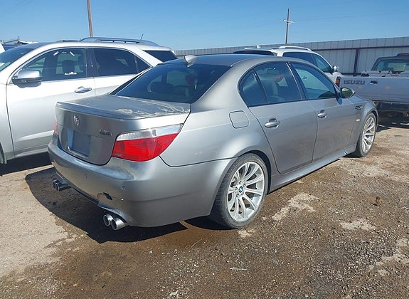 BMW M5 4 of 5