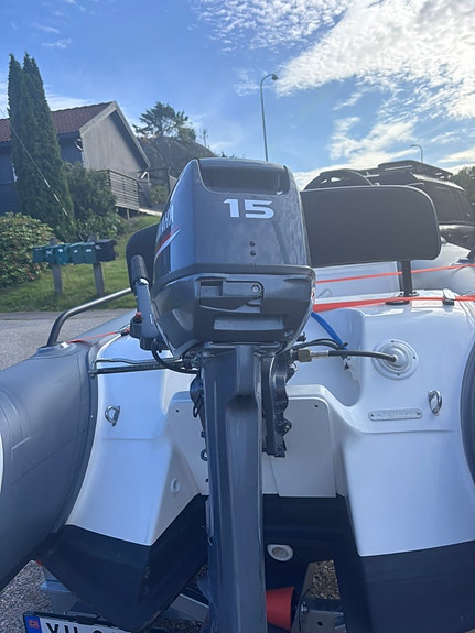 Grand 380 GL 2025 . Motor 15 hk 2025 5 of 5