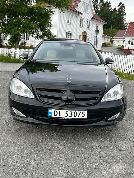 Mercedes-Benz S350 5 of 5
