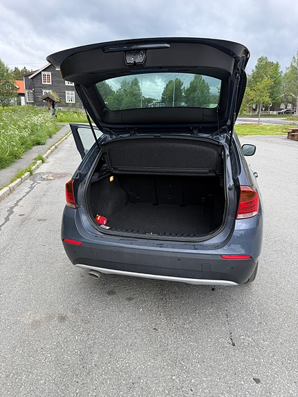 BMW X1 2 of 19