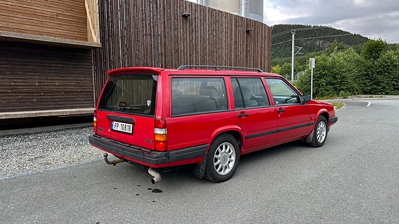 Volvo 940 3 of 5