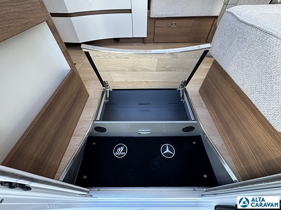 Rapido i166M Distinction ALDE 17 of 30