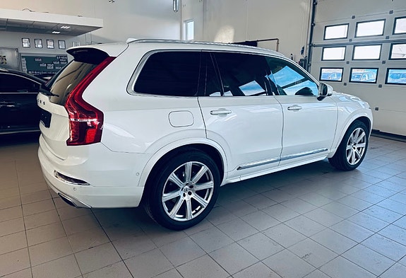 Volvo XC90 5 of 5