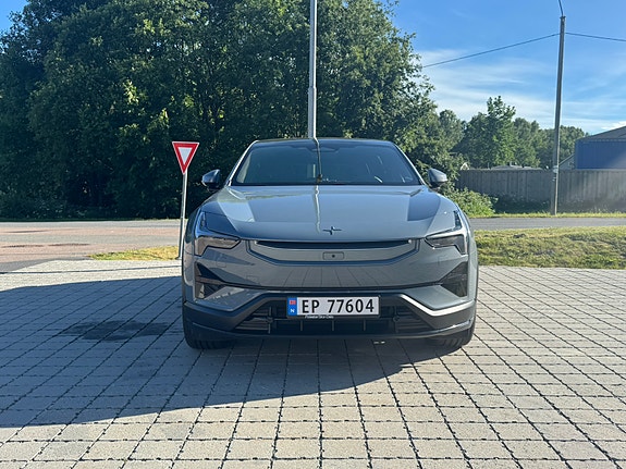 Polestar 3 3 of 5