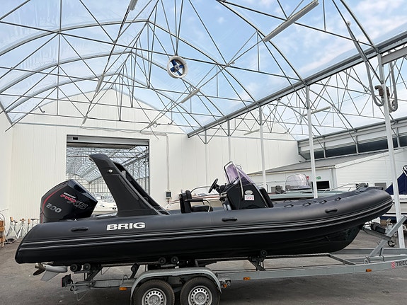 Fin BRIG Eagle 650 med Mercury 200 hk Pro XS V8. Meget velholdt. Kun 255 timer! 4 of 5