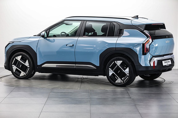 Kia EV3 4 of 30