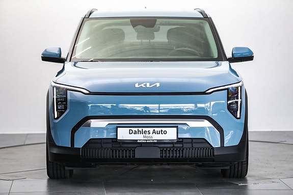 Kia EV3 5 of 5