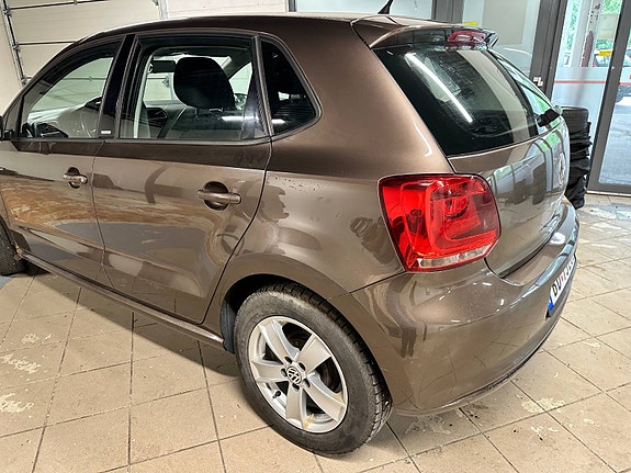 Volkswagen Polo 3 of 5
